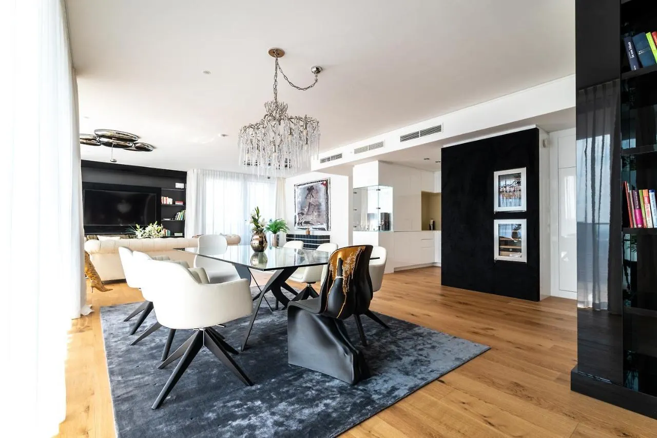 Апартаменты Exclusive 2Br Skyline Penthouse By Hm Вена Австрия