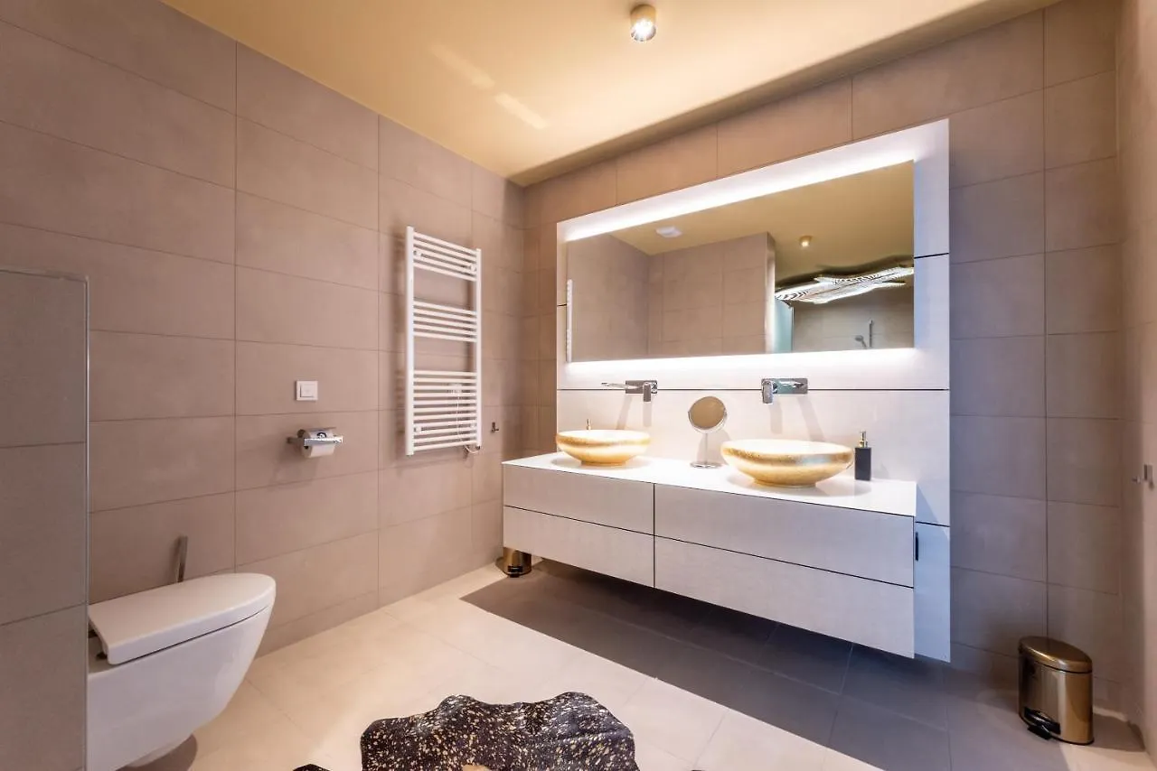 Appartement Exclusive 2Br Skyline Penthouse By Hm à Vienne