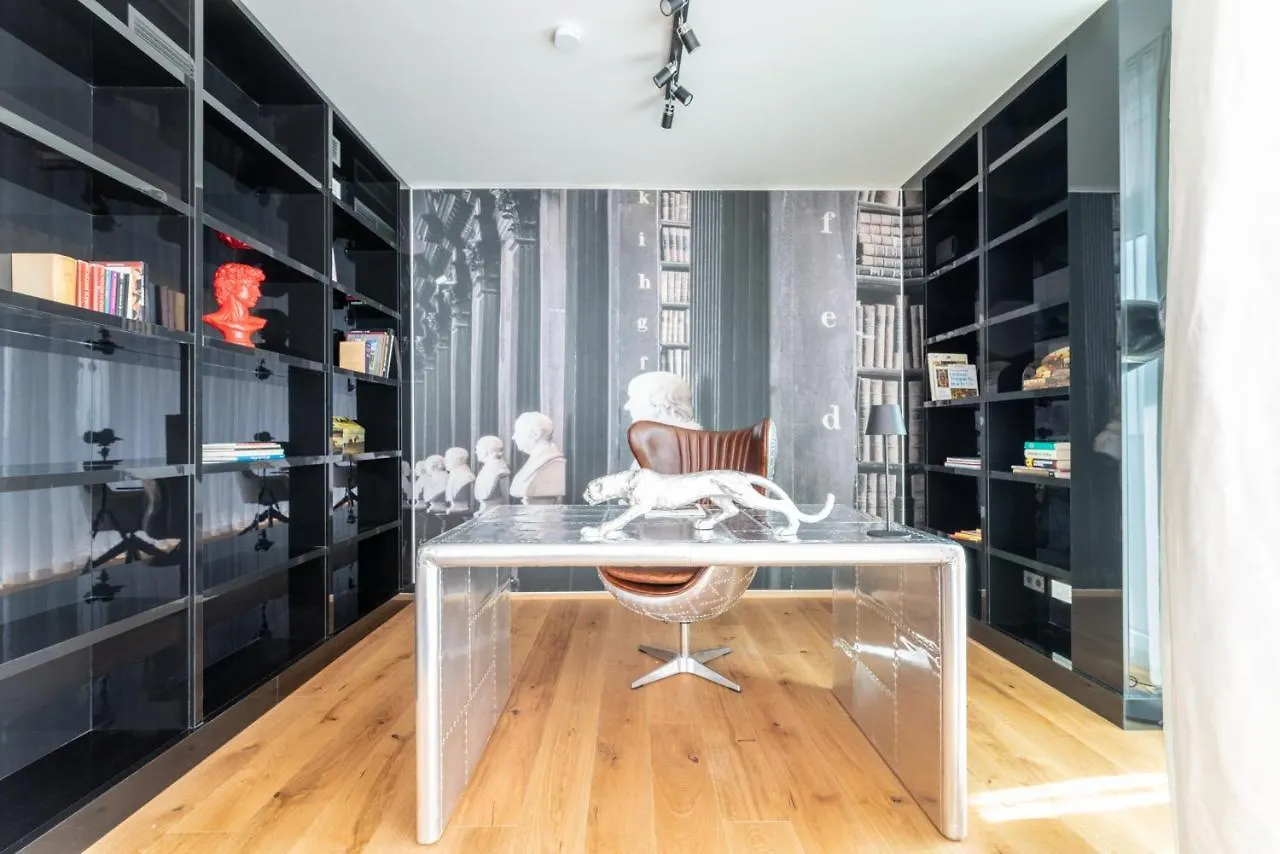 Appartement Exclusive 2Br Skyline Penthouse By Hm à Vienne