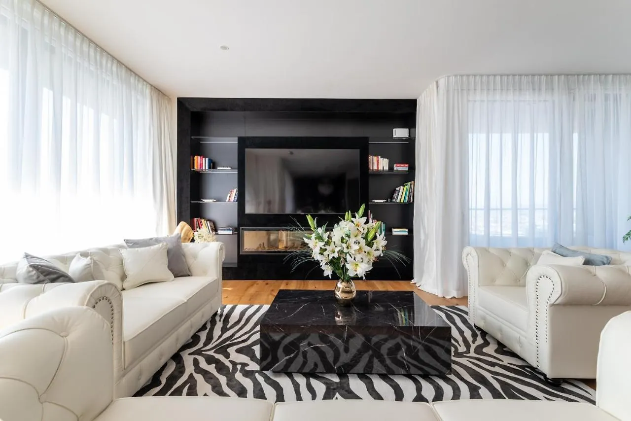 Exclusive 2Br Skyline Penthouse By Hm Lägenhet Wien