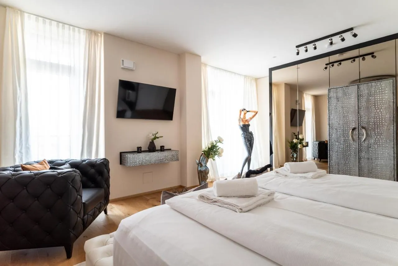 Exclusive 2Br Skyline Penthouse By Hm Lägenhet Wien 0*,